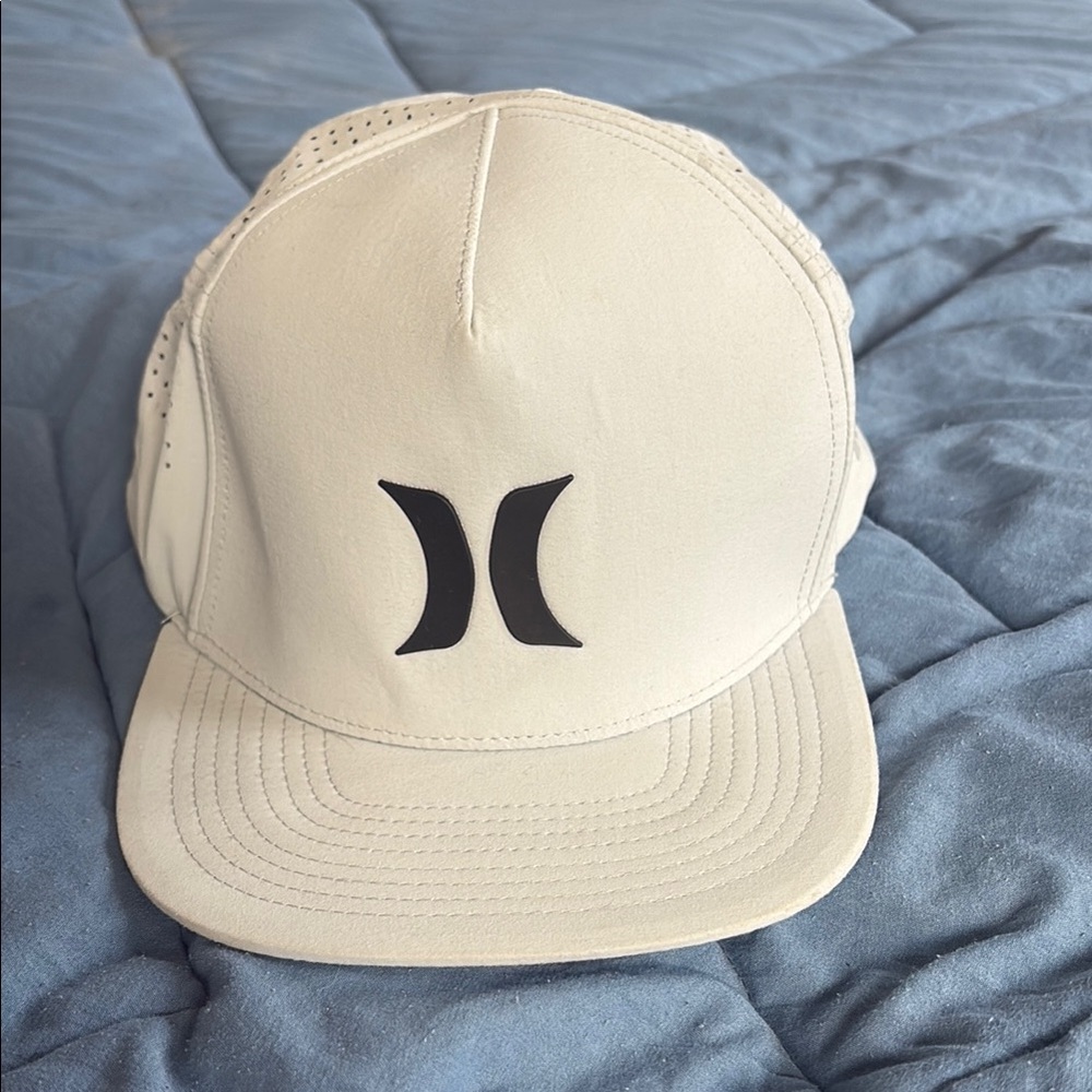 Hurley Grey Cap with Black Logo